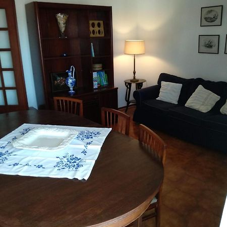 Casa Da Praia Smp เซามาร์ทินโญโดปอร์โต ภายนอก รูปภาพ
