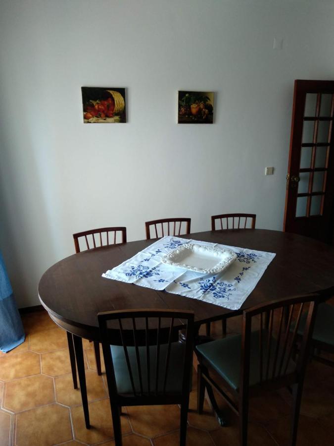 Casa Da Praia Smp เซามาร์ทินโญโดปอร์โต ภายนอก รูปภาพ